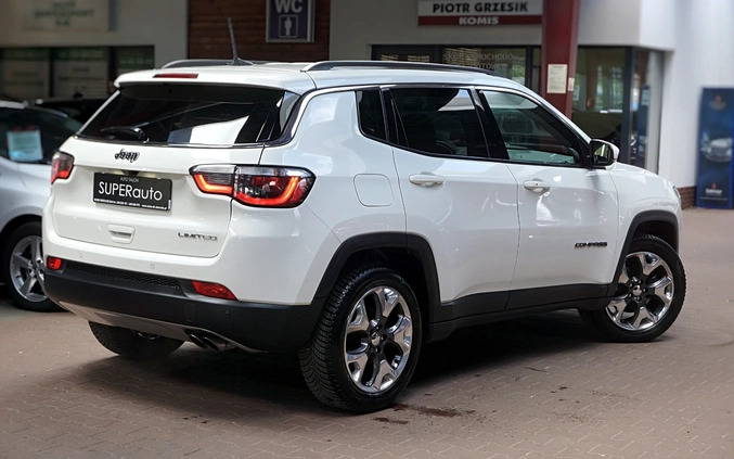 Jeep Compass cena 94900 przebieg: 44000, rok produkcji 2019 z Nowe Brzesko małe 742